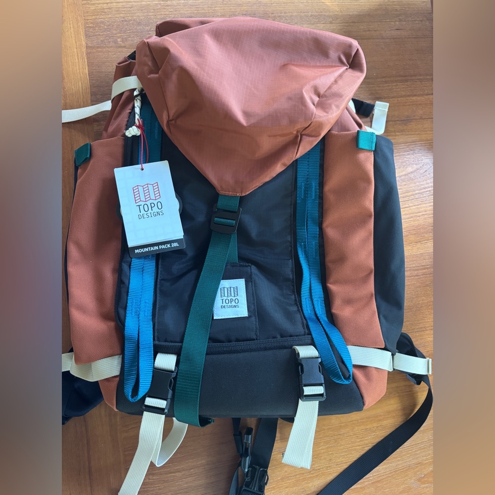 Topo Designs Mountain Backpack 28L